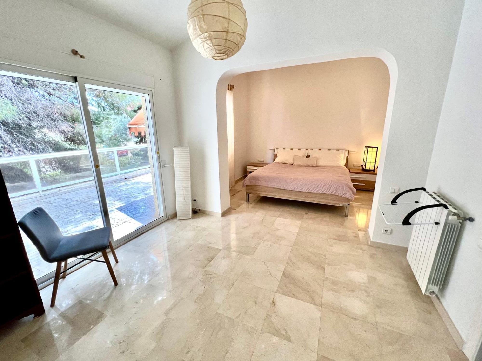 Beachside 4-Bedroom With Pool อาลิกันเต ภายนอก รูปภาพ