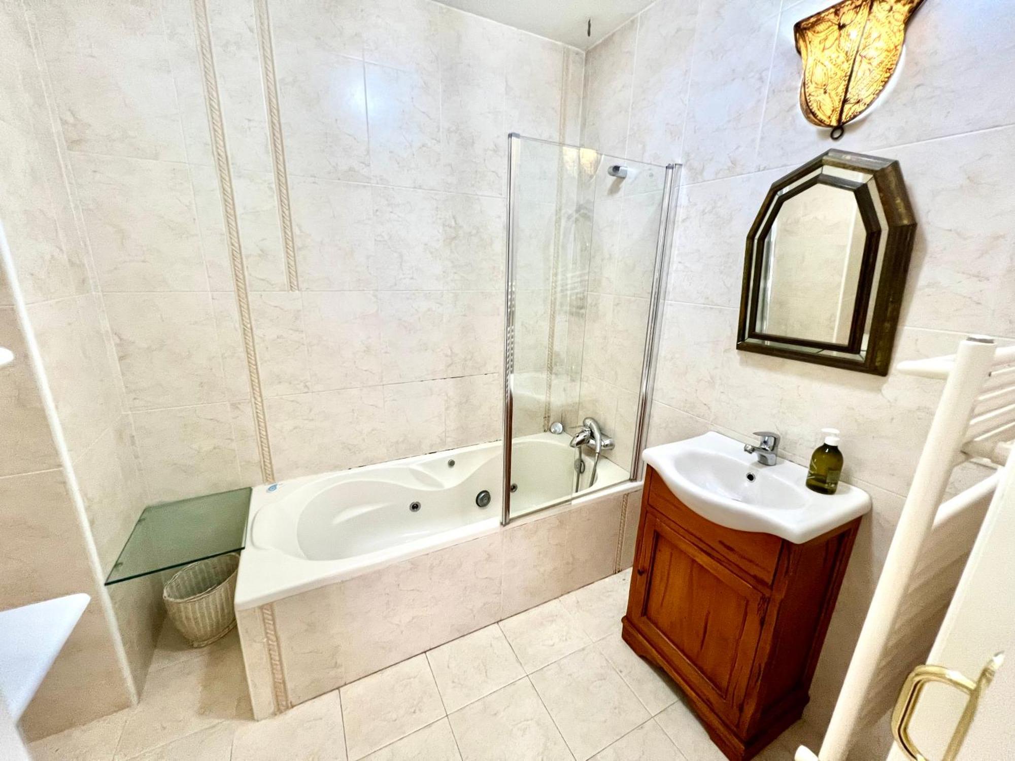 Beachside 4-Bedroom With Pool อาลิกันเต ภายนอก รูปภาพ