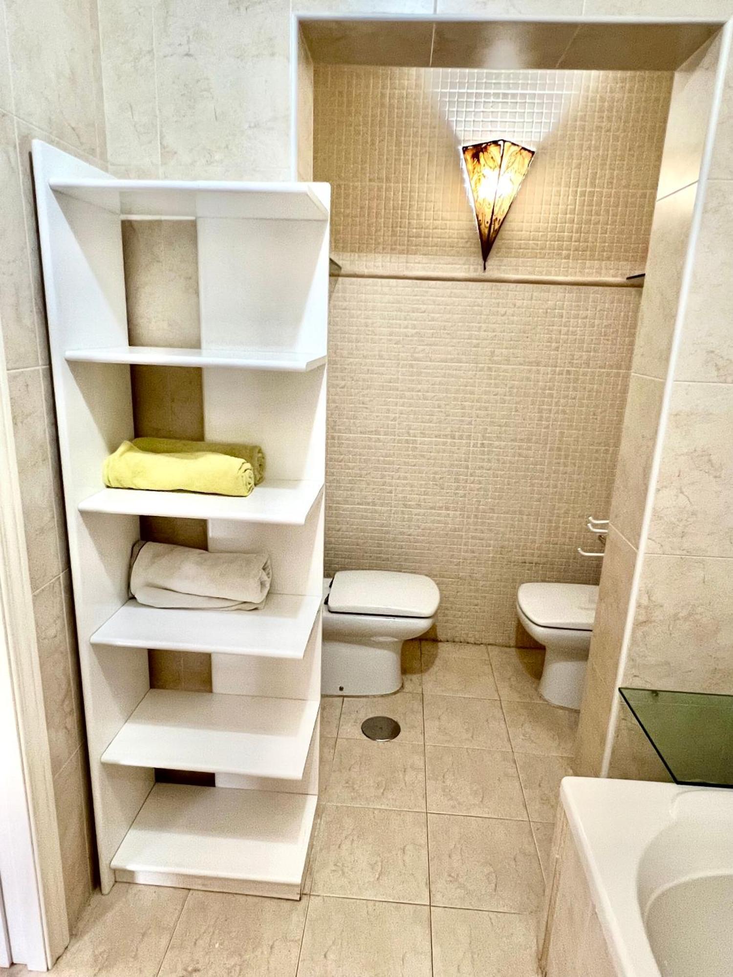 Beachside 4-Bedroom With Pool อาลิกันเต ภายนอก รูปภาพ
